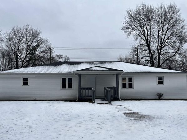 411 N Pine Street, Brazil, IN 47234