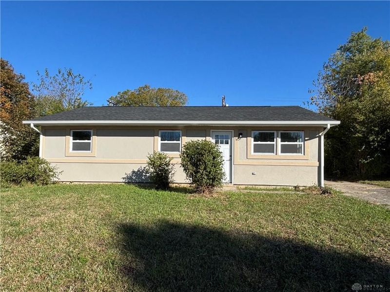 4901 Tenshaw Drive, Dayton, OH 45417 Photo 2