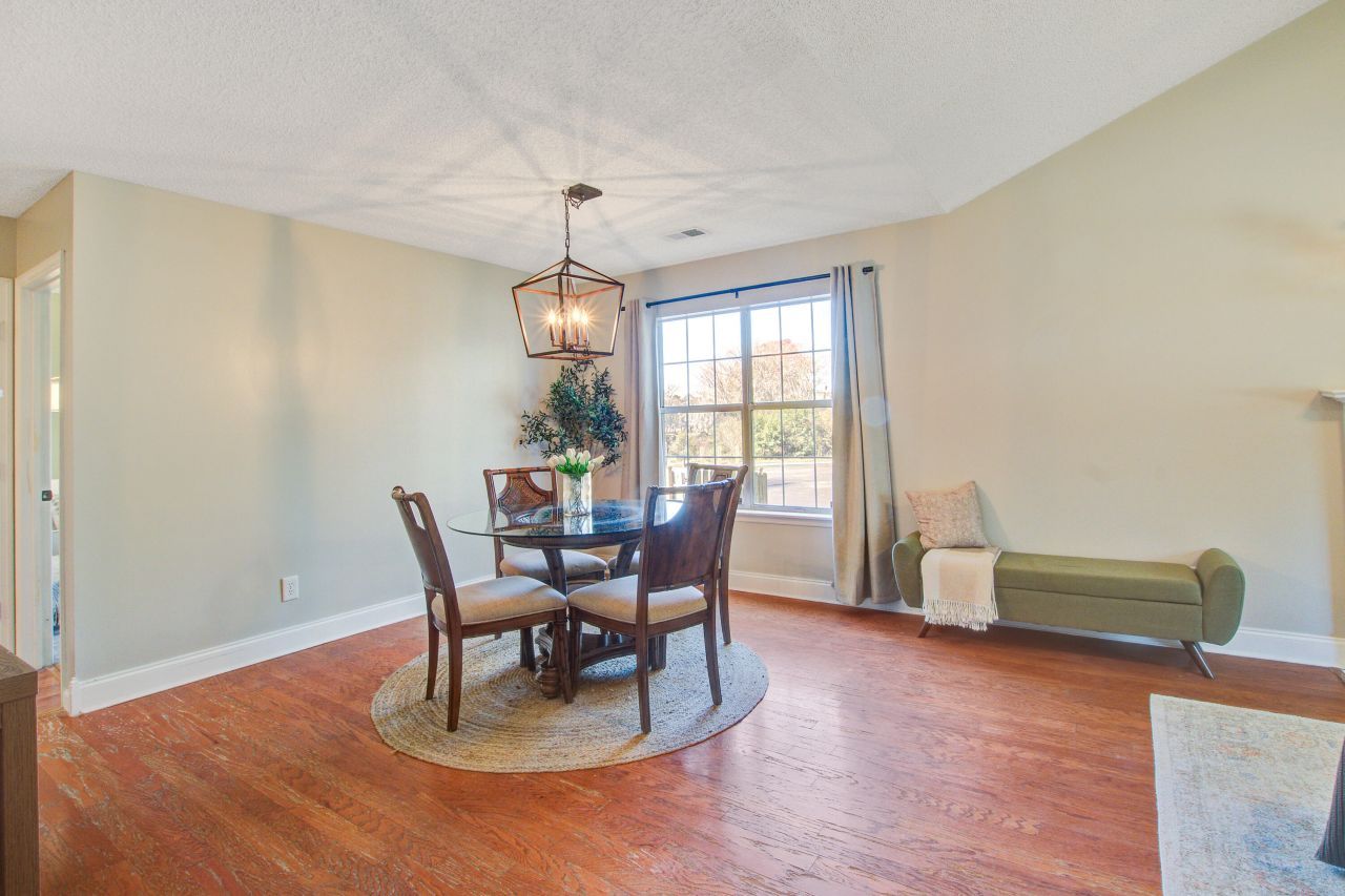 11 Stutz Court Photo 13