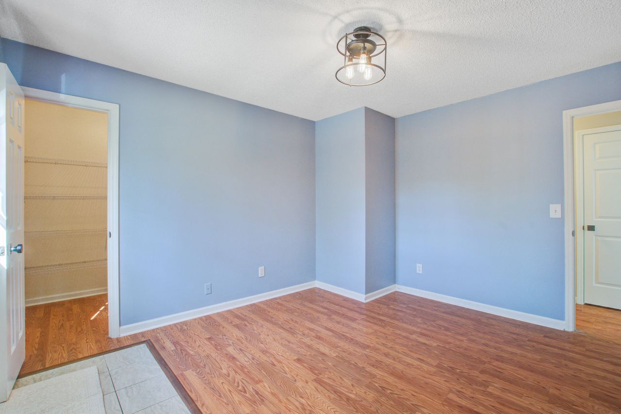 11 Stutz Court Photo 19