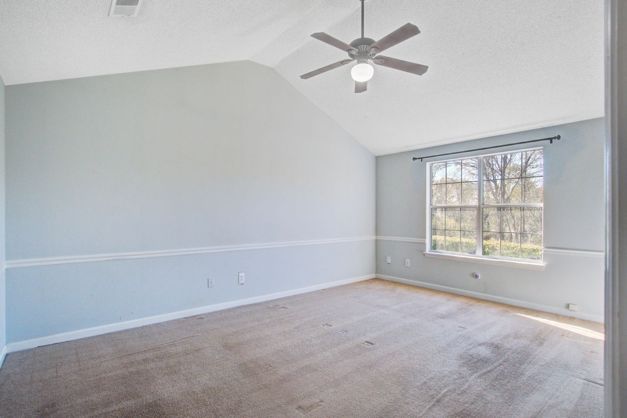 11 Stutz Court Photo 20