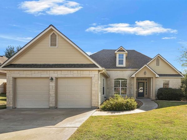 365 Rose Mayer LOOP, La Grange, TX 78945
