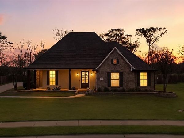 470 Long Acre Drive, Bossier City, LA 71111