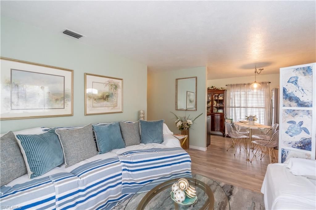 1360 5th Ave N, Naples, FL 34102 Photo