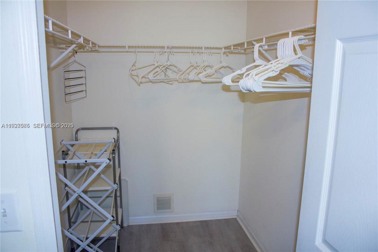 3145 NE 184th St, Unit 5306, Aventura, FL 33160 Photo