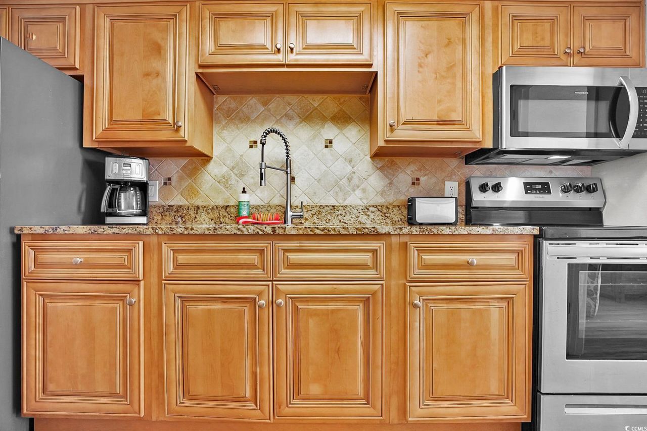 7200 N Ocean Blvd. Photo 16