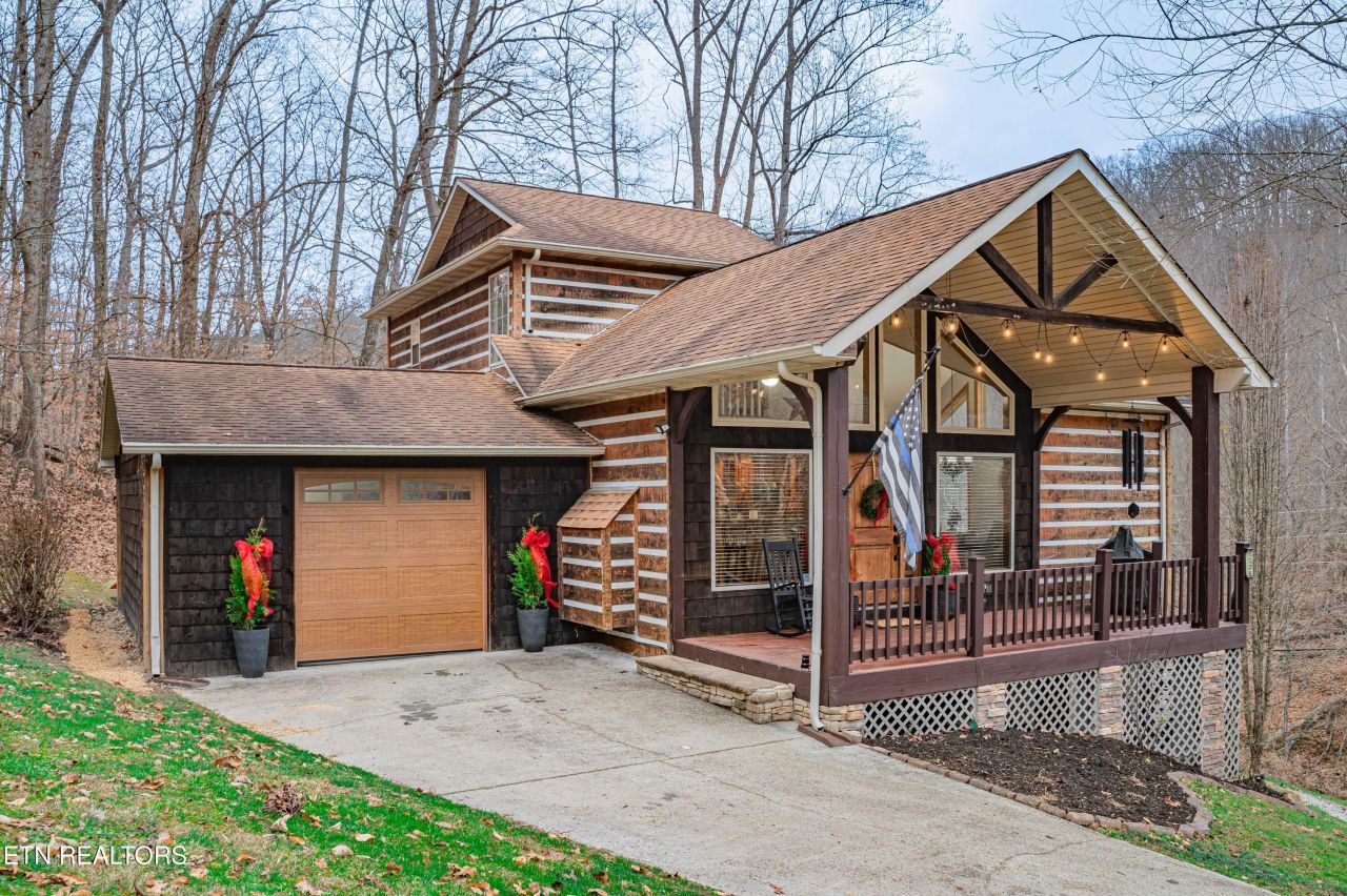 1736 Demory Rd, Lafollette, TN 37766 Main Photo