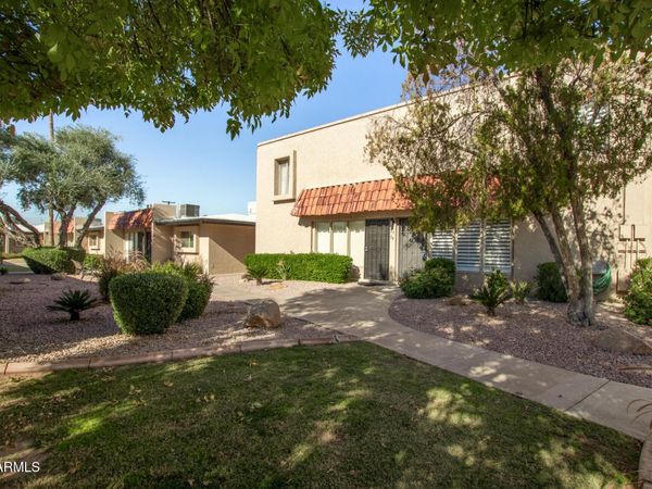 1320 E BETHANY HOME Road, Unit 54, Phoenix, AZ 85014