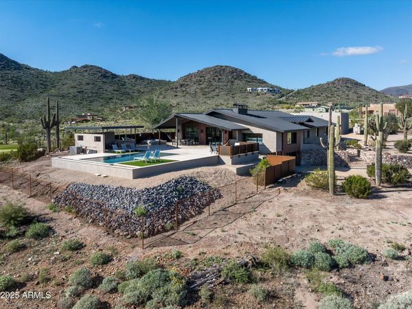 5201 E ROCKAWAY HILLS Drive, Cave Creek, AZ 85331