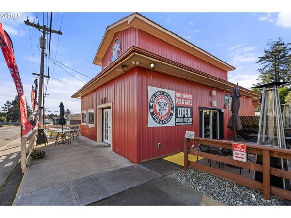 401 OAK ST, Brookings, OR 97415