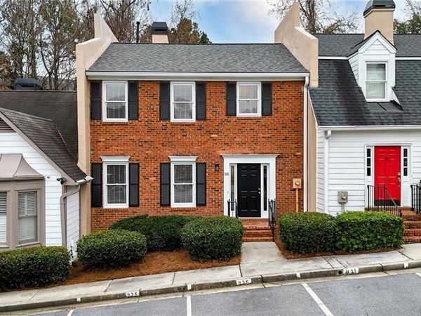935 Lenox Hill Court NE, Atlanta, GA 30324