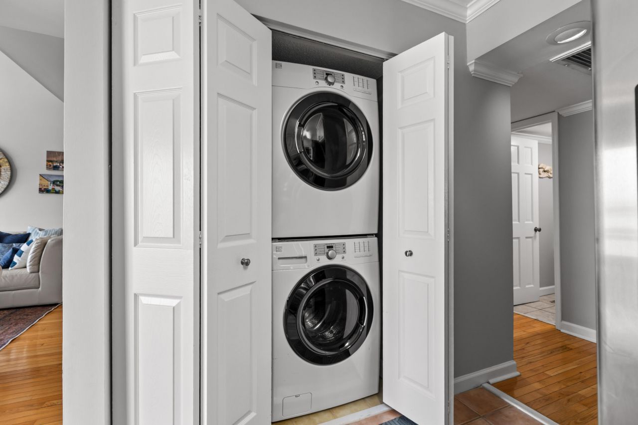 1967 Marsh Oak Lane Photo 19