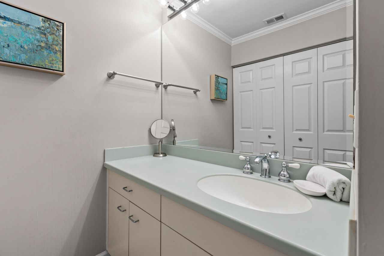 1967 Marsh Oak Lane Photo 25