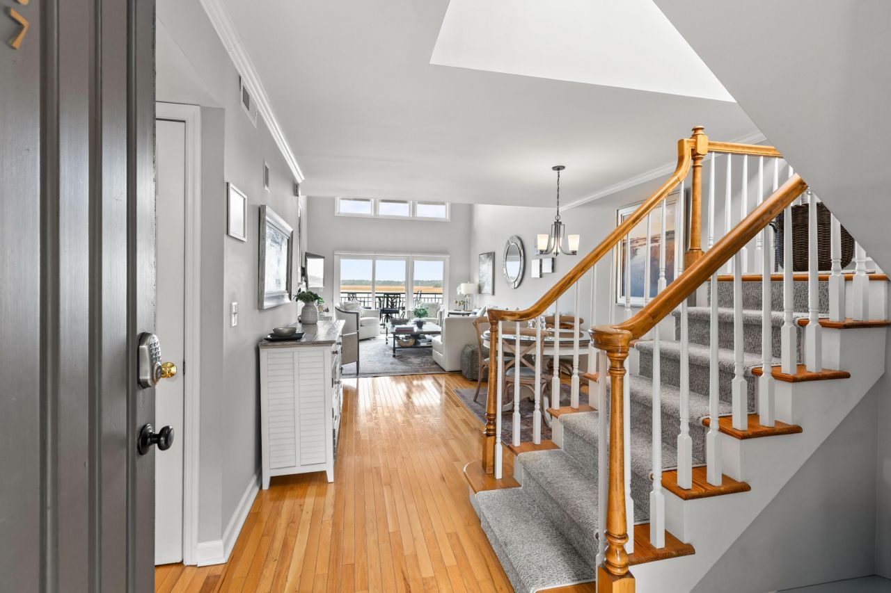 1967 Marsh Oak Lane Photo 6