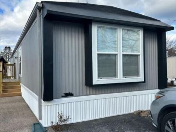 41 REDWOOD LANE, CARLISLE, PA 17015