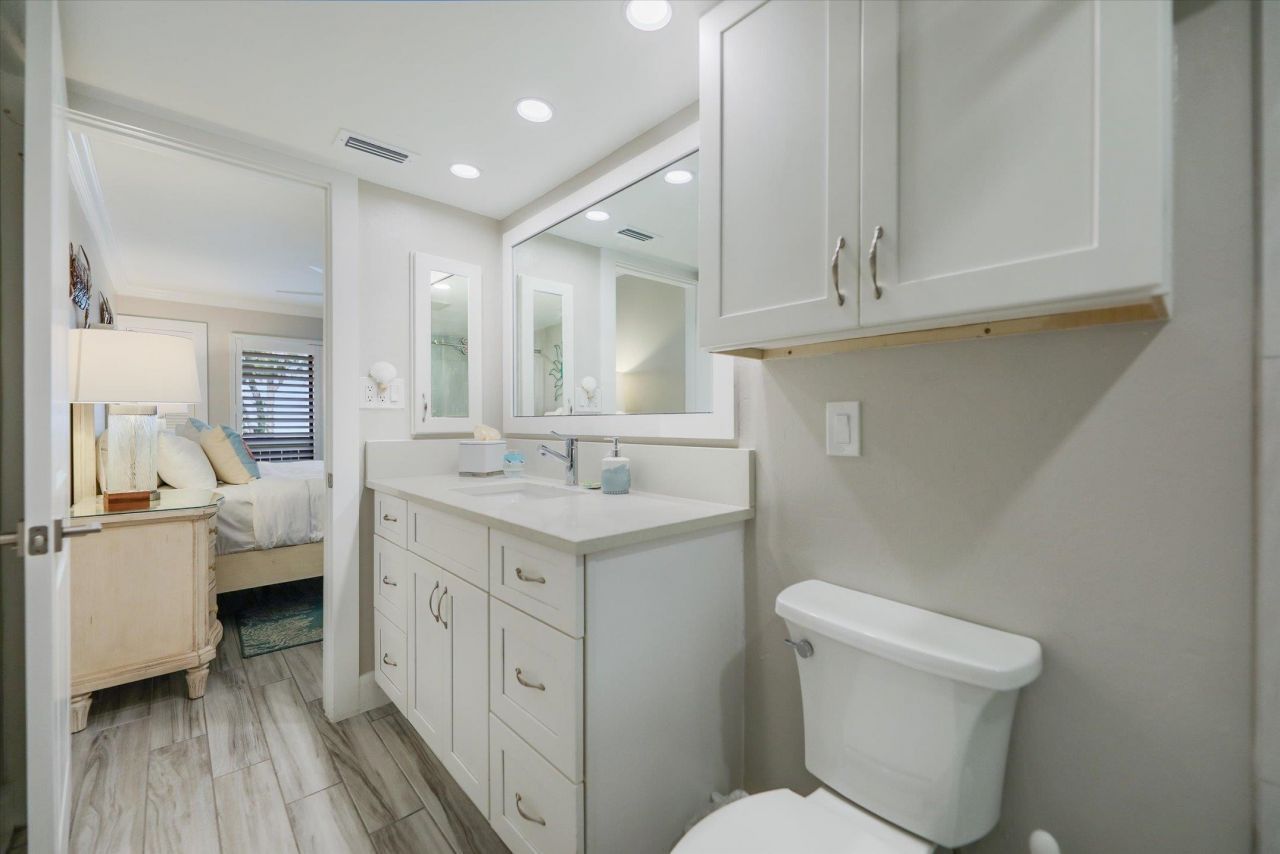 1403 Beach Cottages, Unit 1403, Captiva, FL 33924 Photo