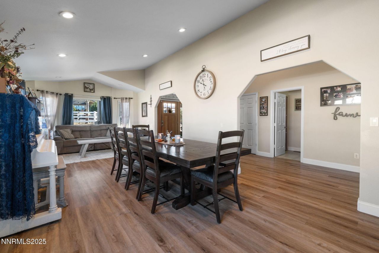 8495 Eaglenest Road, Sparks, NV 89436 Photo