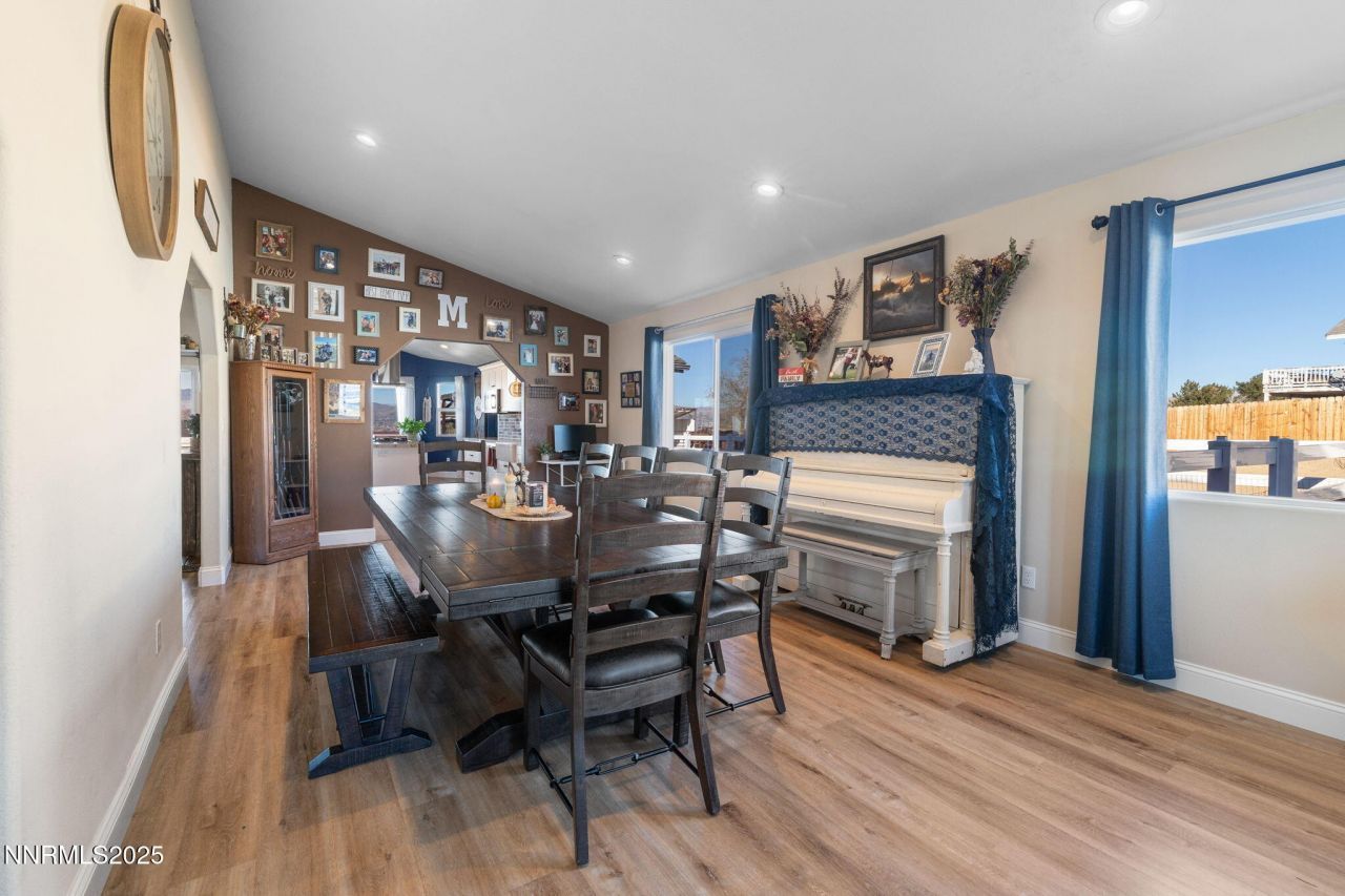 8495 Eaglenest Road, Sparks, NV 89436 Photo