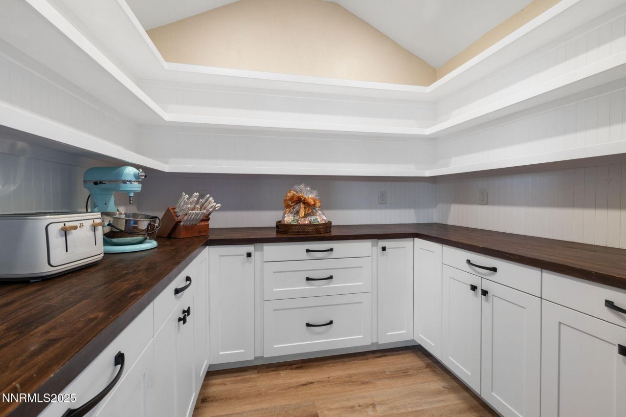 8495 Eaglenest Road, Sparks, NV 89436 Photo