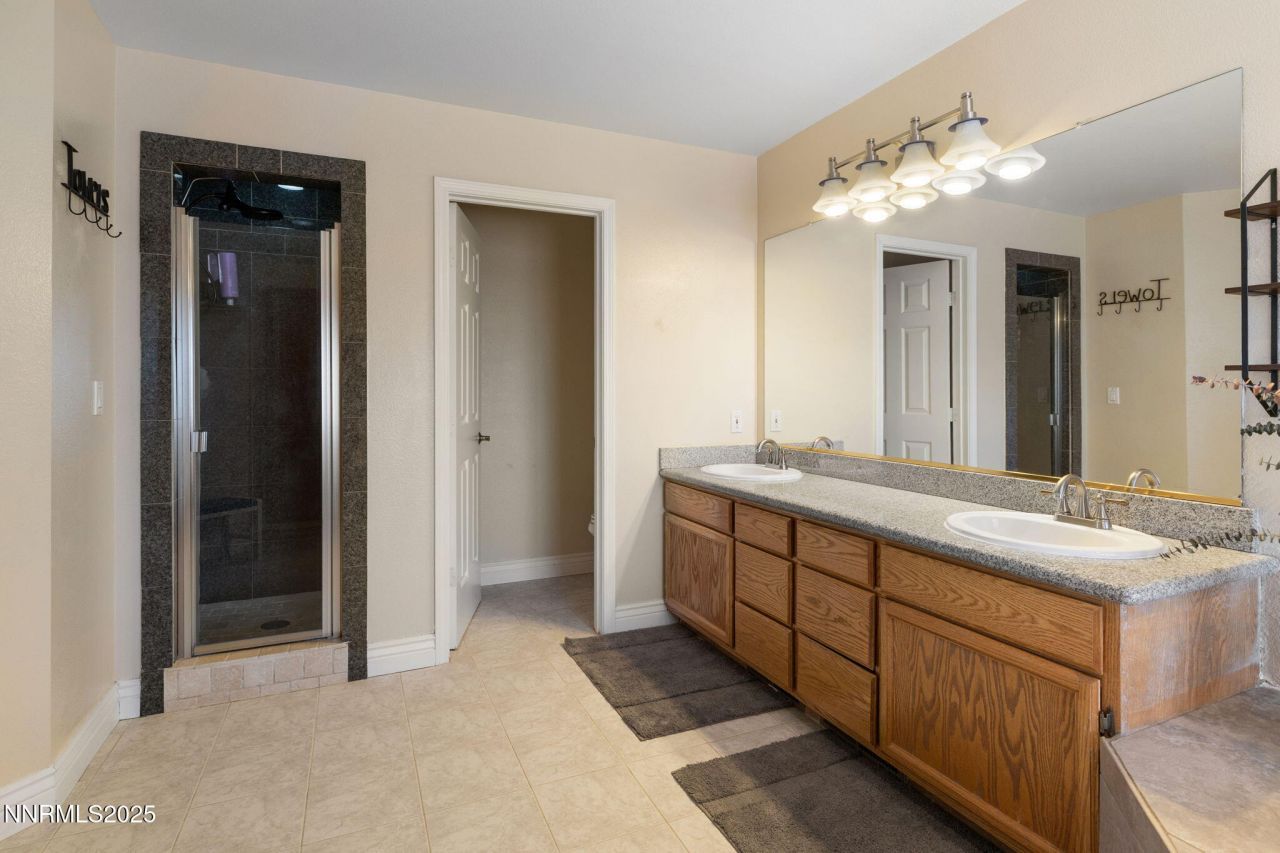 8495 Eaglenest Road, Sparks, NV 89436 Photo