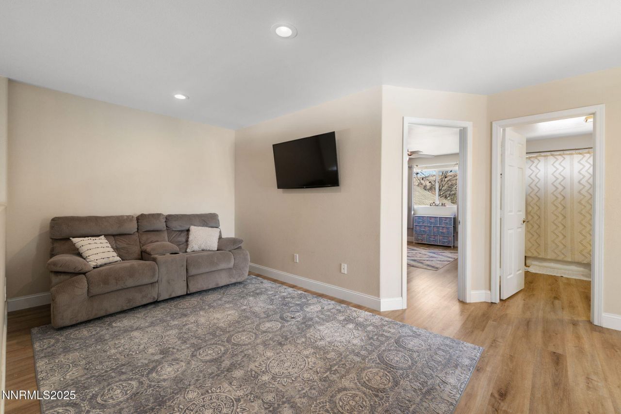 8495 Eaglenest Road, Sparks, NV 89436 Photo