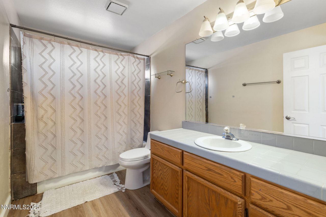 8495 Eaglenest Road, Sparks, NV 89436 Photo