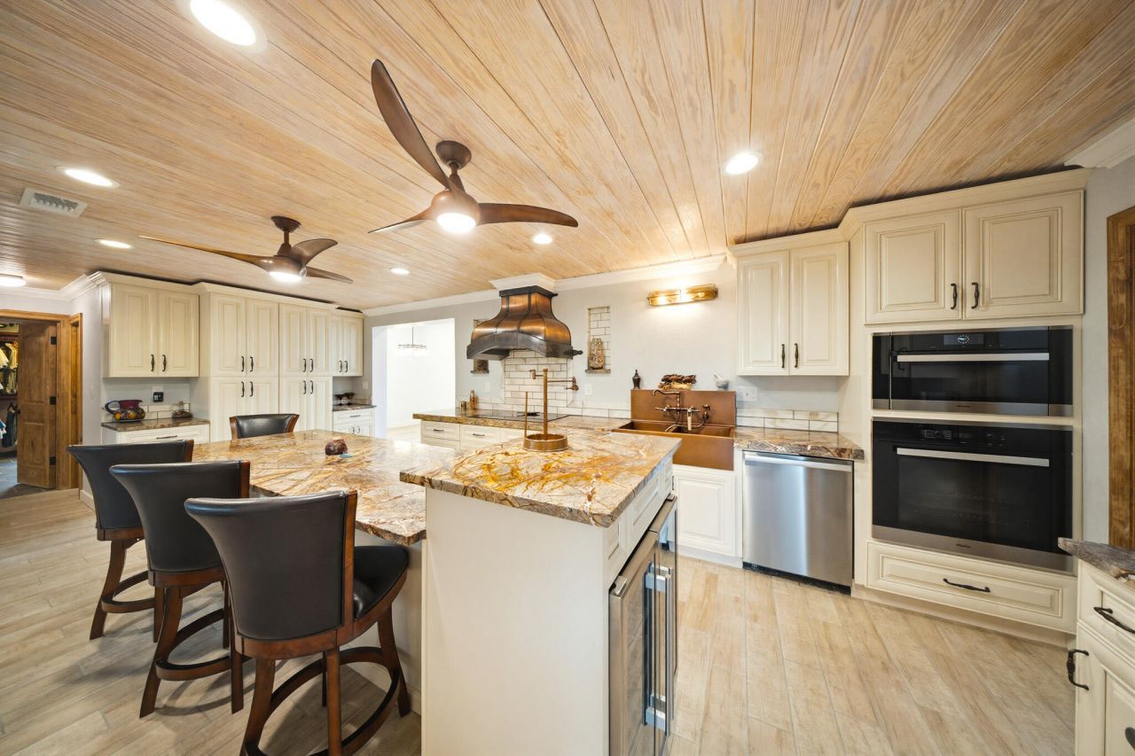 16941 Driftwood Lane, Sugarloaf, FL 33042 Photo