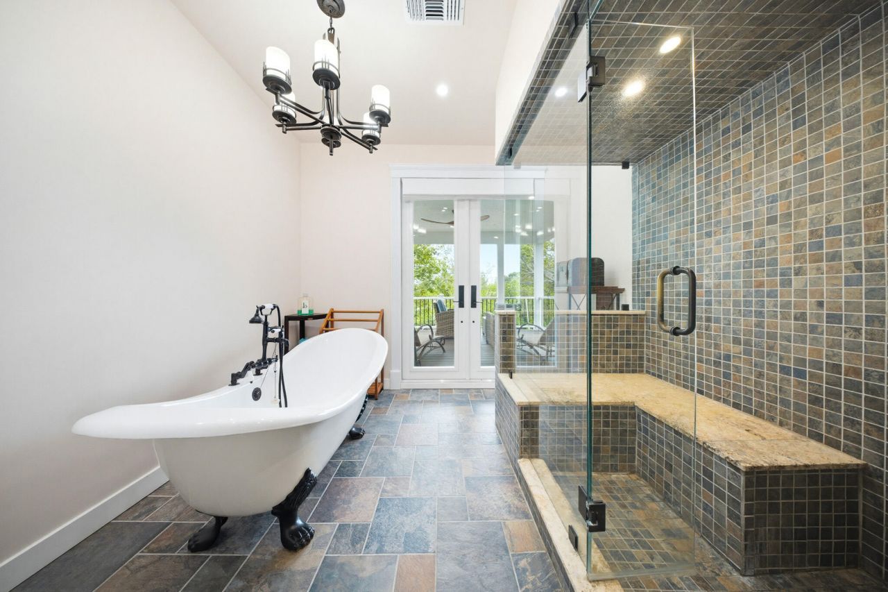 16941 Driftwood Lane, Sugarloaf, FL 33042 Photo