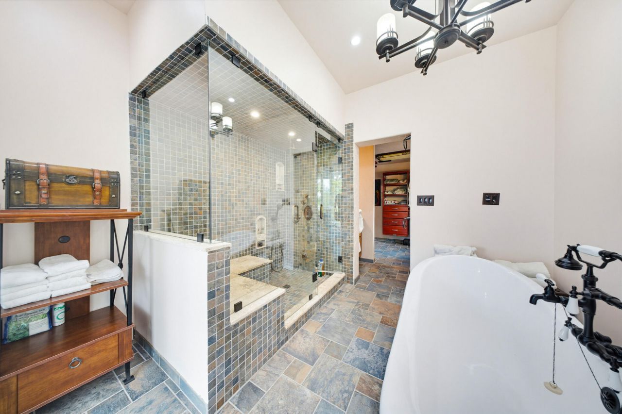 16941 Driftwood Lane, Sugarloaf, FL 33042 Photo