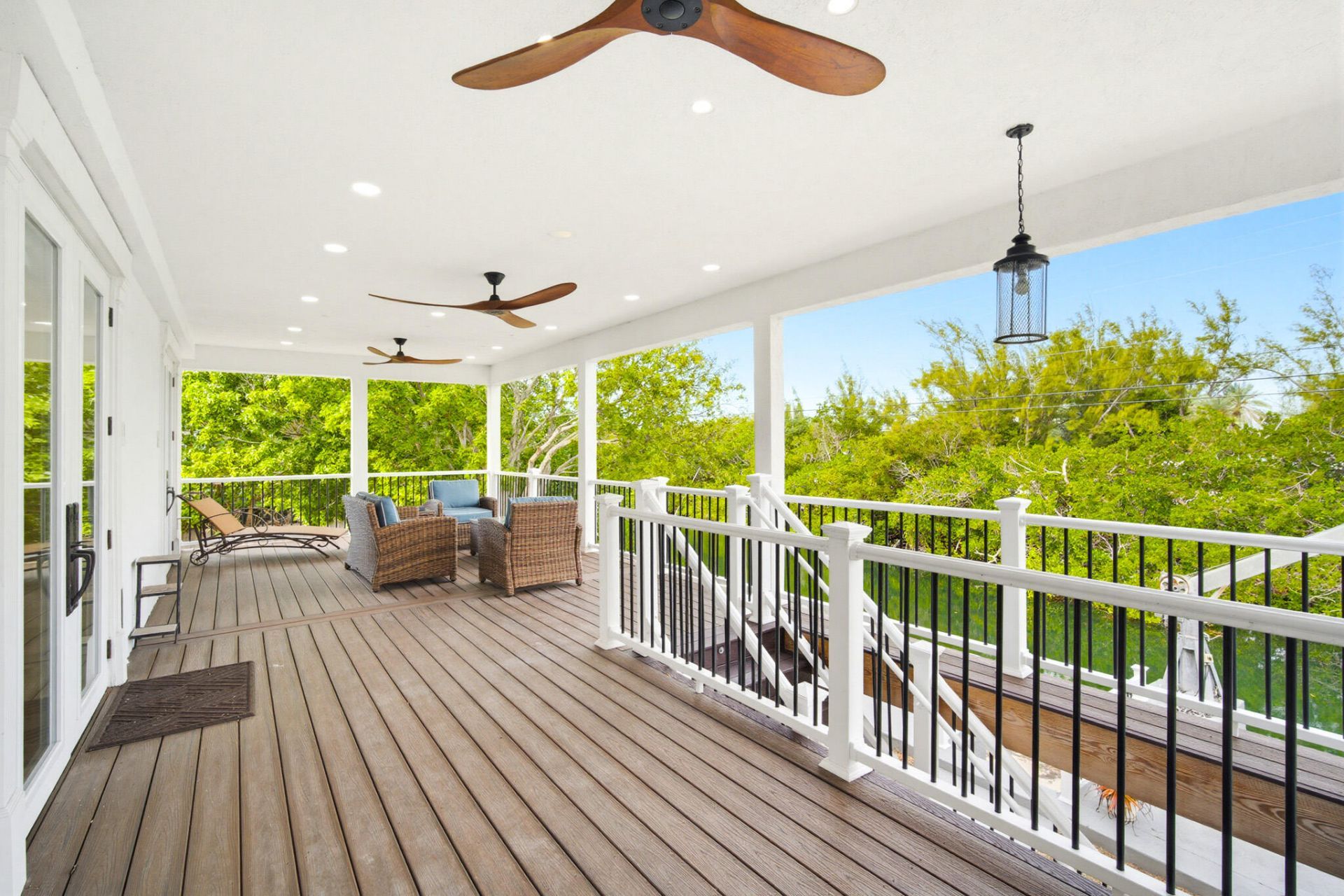 16941 Driftwood Lane, Sugarloaf, FL 33042 Photo