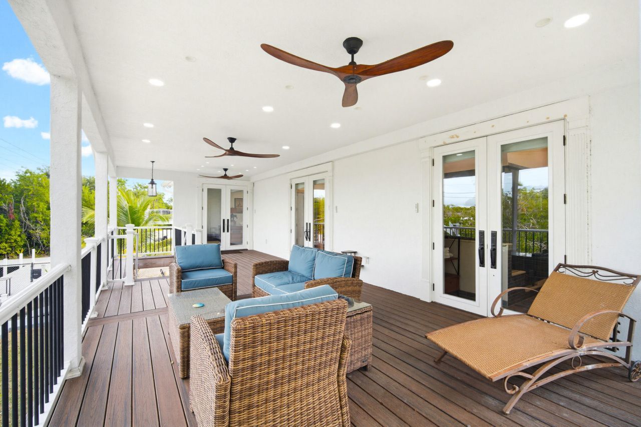 16941 Driftwood Lane, Sugarloaf, FL 33042 Photo