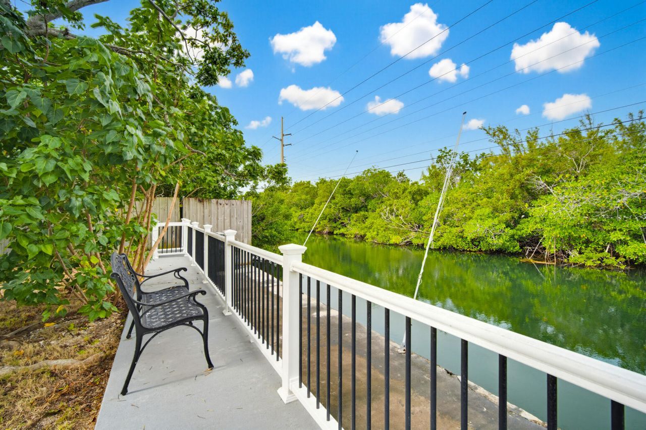 16941 Driftwood Lane, Sugarloaf, FL 33042 Photo