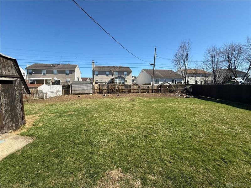 612 Kirkwood Drive, Fairborn, OH 45324 Photo 12