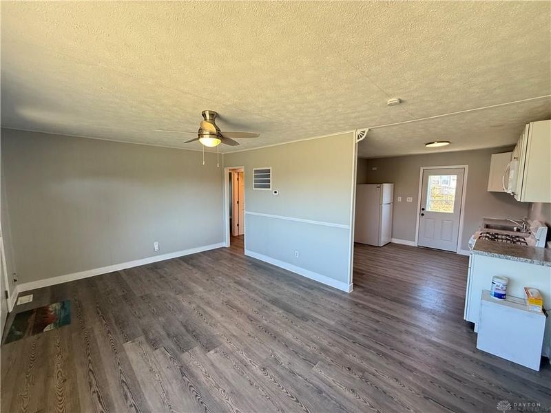 612 Kirkwood Drive, Fairborn, OH 45324 Photo 3