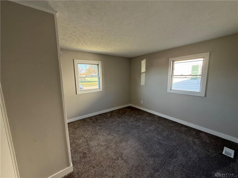 612 Kirkwood Drive, Fairborn, OH 45324 Photo 6