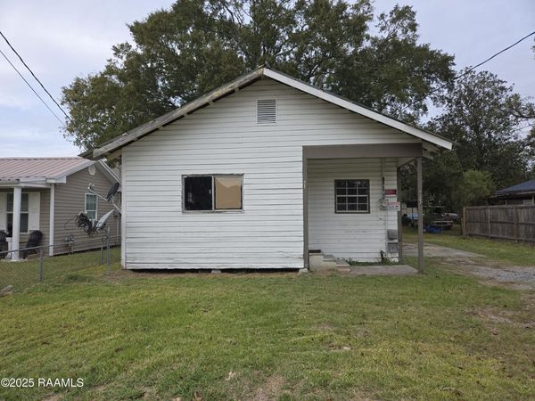 1302 Walton Street, New Iberia, LA 70560