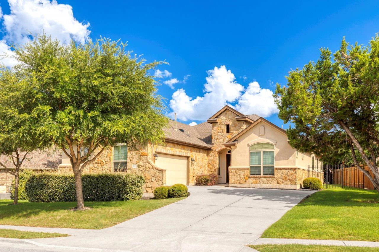 22409 Rock Wren Rd, Spicewood, TX 78669 Main Photo