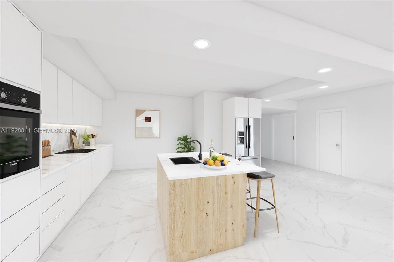 5255 Collins Ave, Unit 10A, Miami Beach, FL 33140 Photo