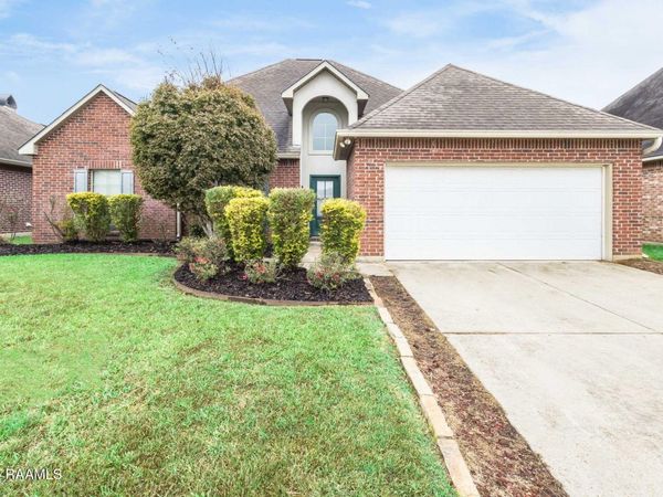 104 Greenvale Drive, Carencro, LA 70520