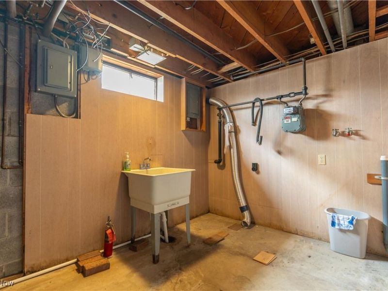 518 Summit Street, Niles, OH 44446 Photo 34