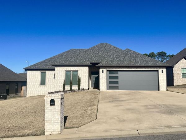 2505 Dallas, Paragould, AR 72450