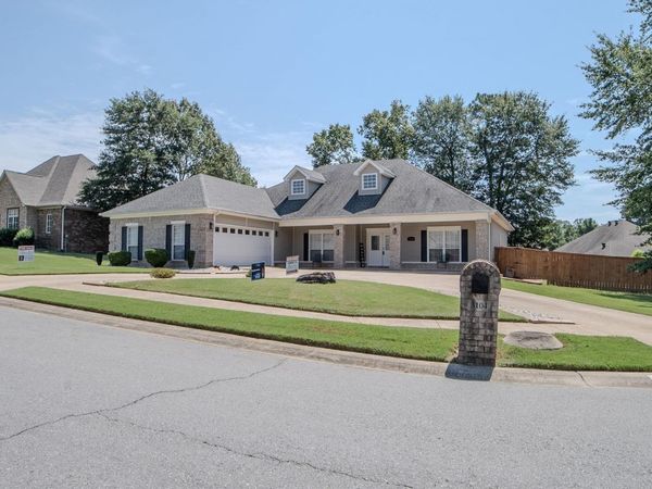 3104 Debra Gaye Drive, Bryant, AR 72022