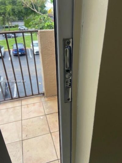 1731 NW 96th Ter, Unit 2G, Pembroke Pines, FL 33024 Photo