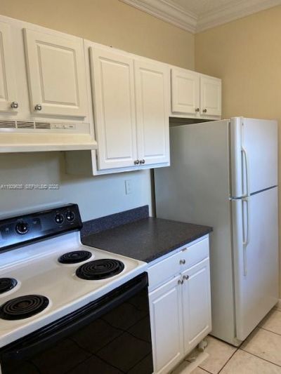 1731 NW 96th Ter, Unit 2G, Pembroke Pines, FL 33024 Photo