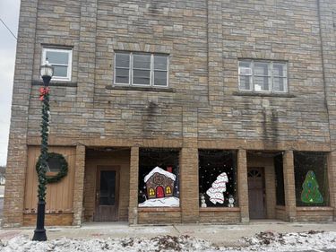 129 E Main Street, McComb, OH 45858