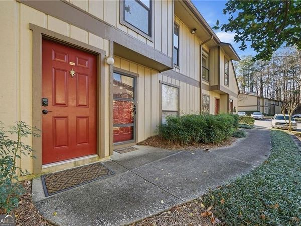 1104 Woodcliff Drive, Atlanta, GA 30350