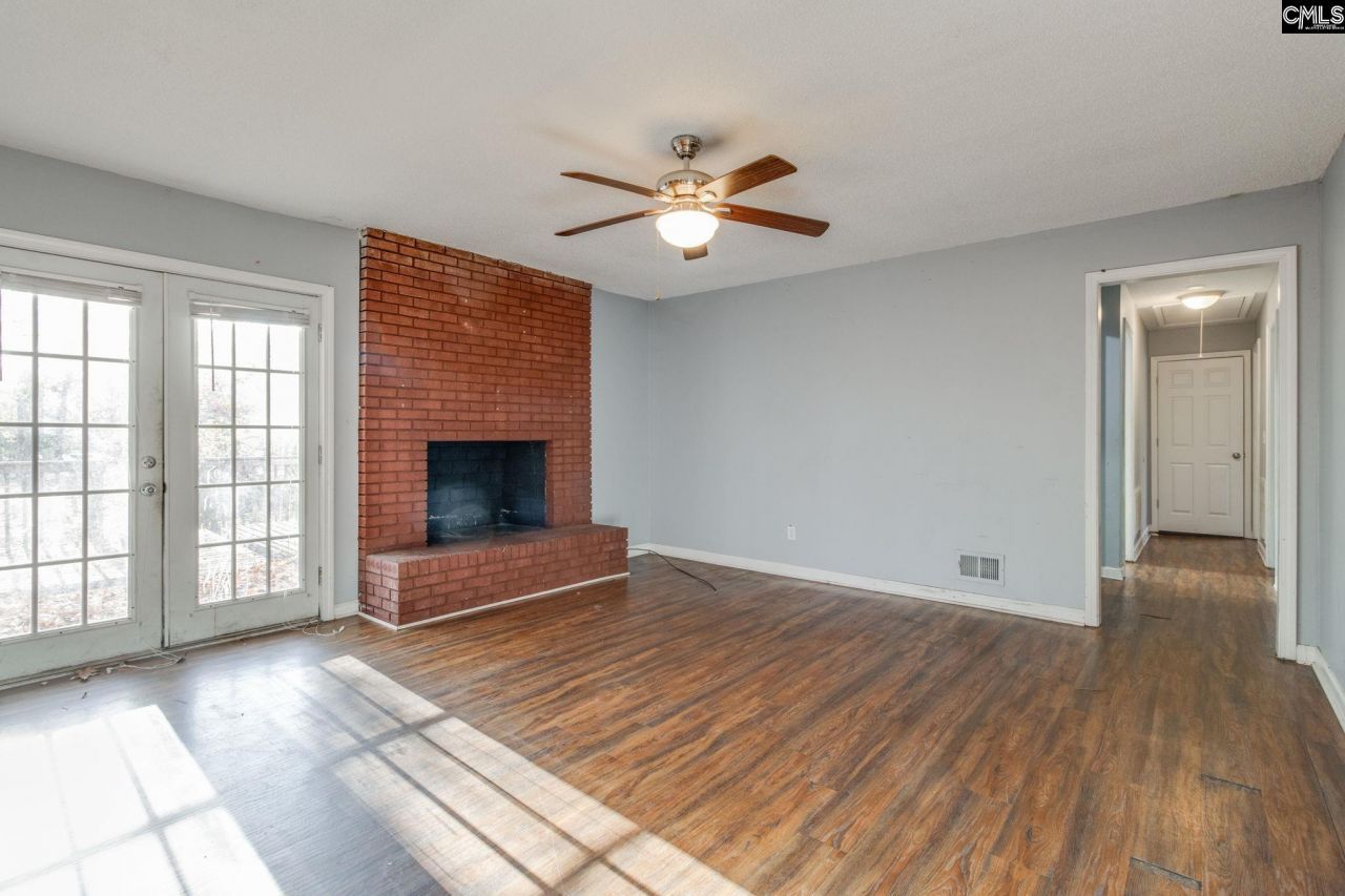 9 Tawny Branch Court Photo 11