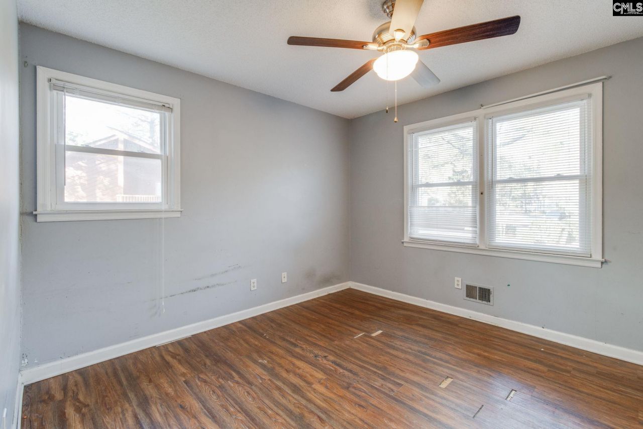 9 Tawny Branch Court Photo 17