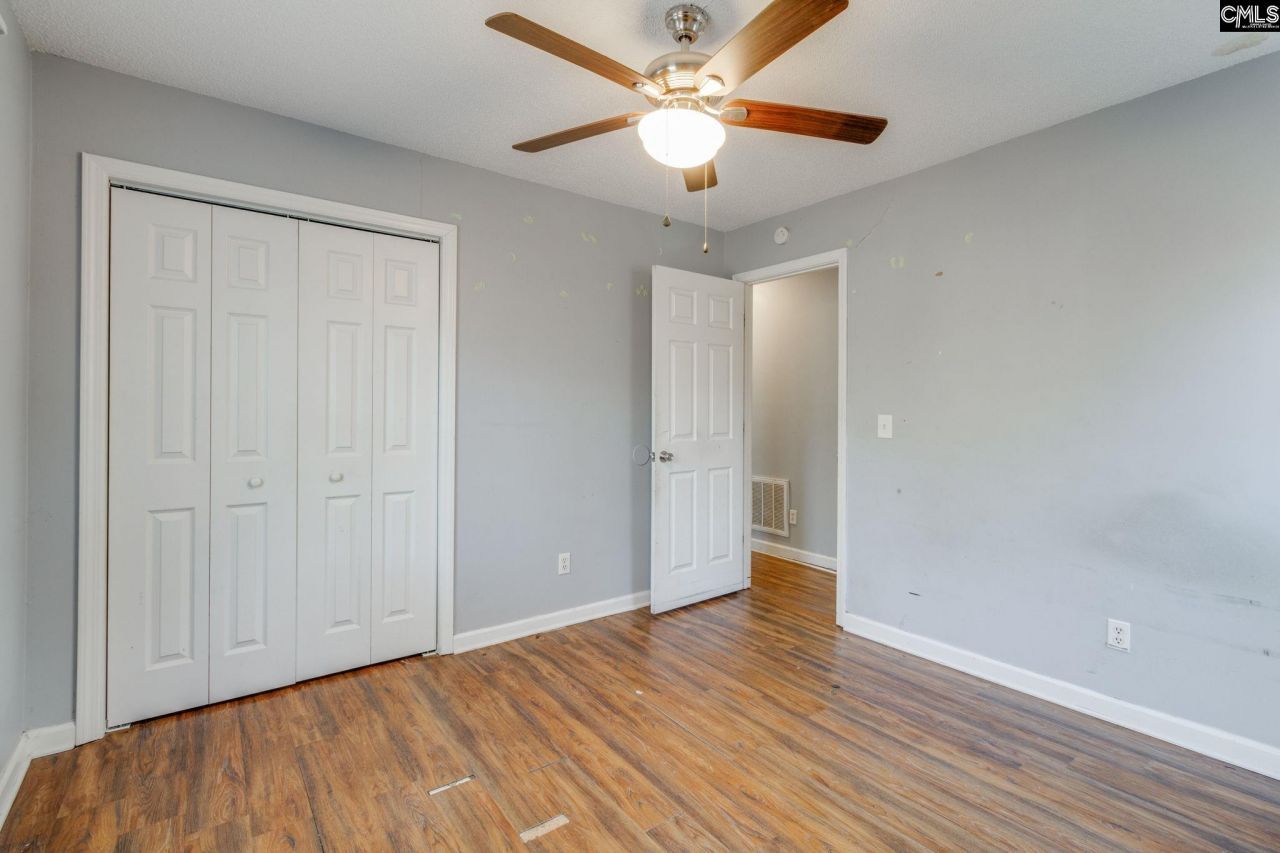 9 Tawny Branch Court Photo 18