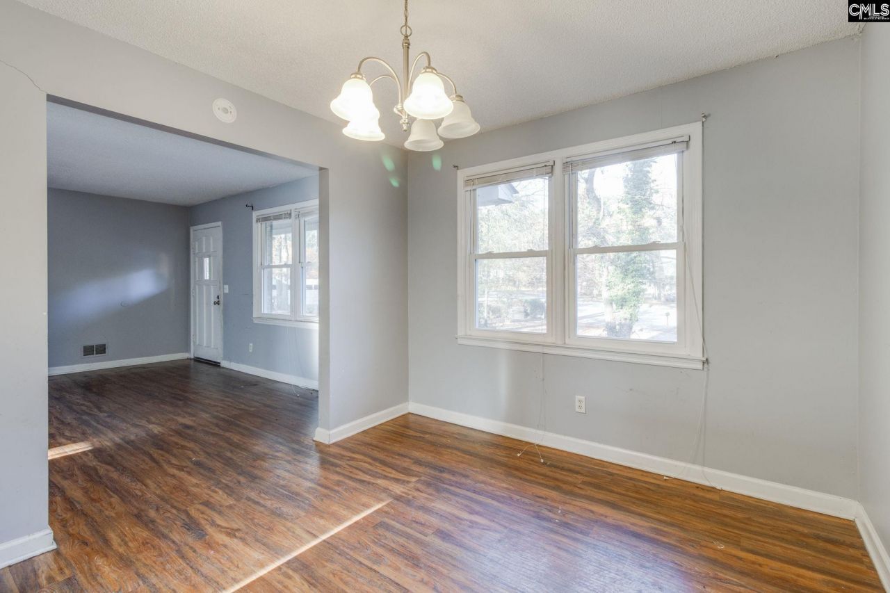 9 Tawny Branch Court Photo 5